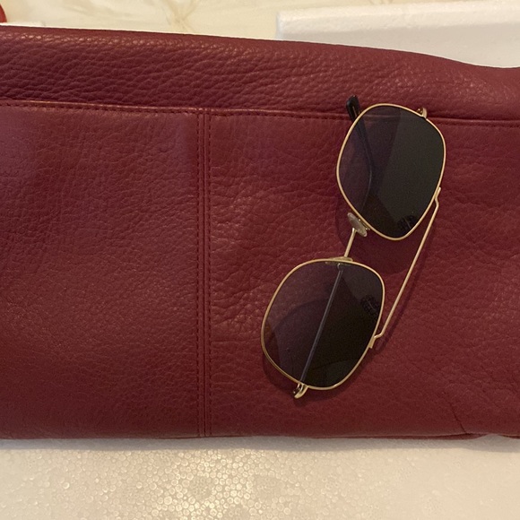 GUESS clutch Real Leather - Picture 6 of 10